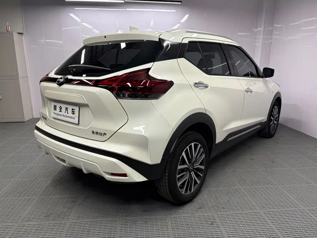 Nissan Kicks — фото 18