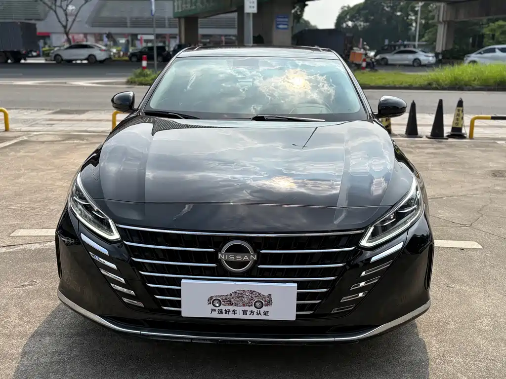 Nissan Teana — фото 2