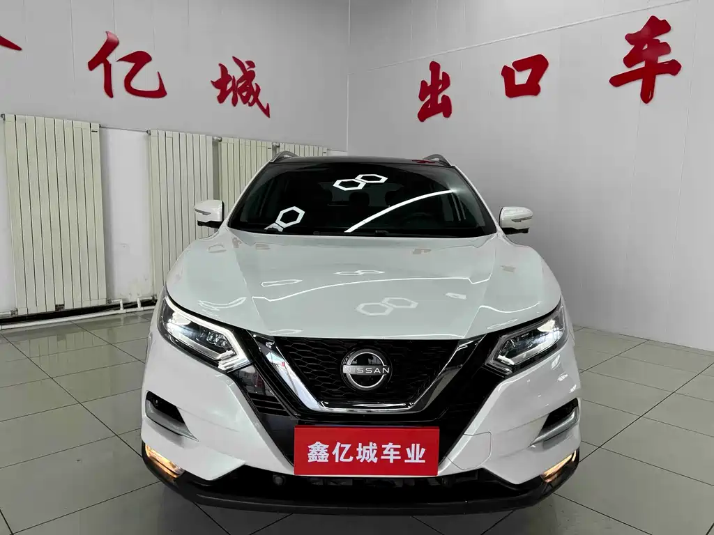 Nissan Qashqai — фото 2