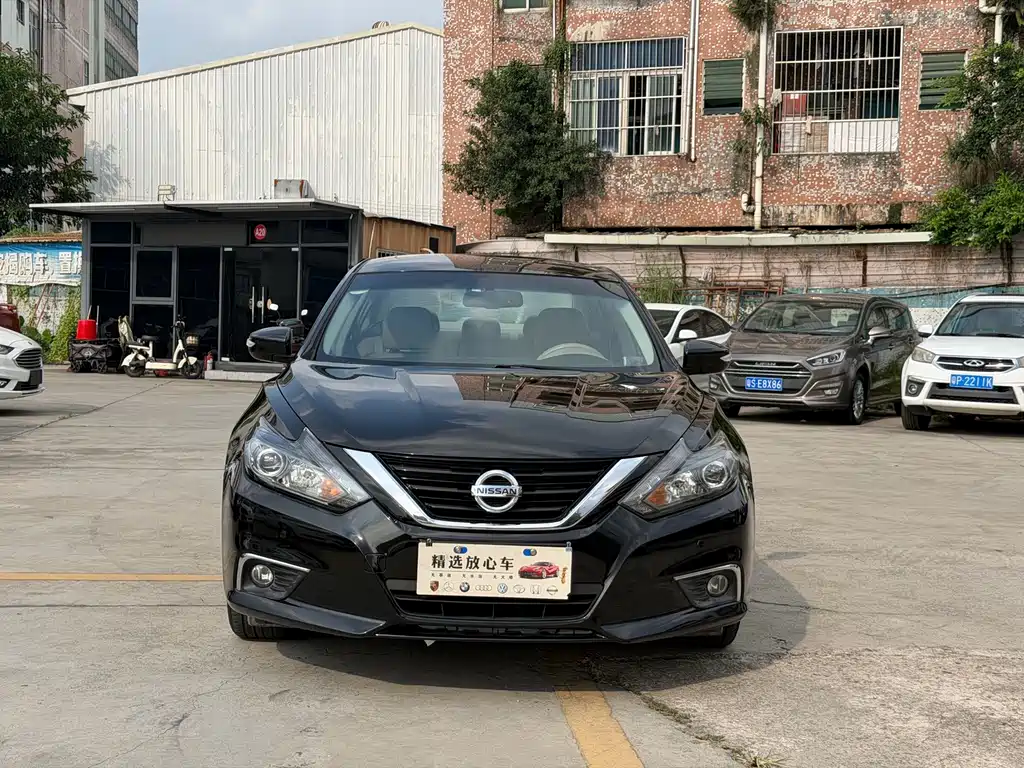 Nissan Teana — фото 2