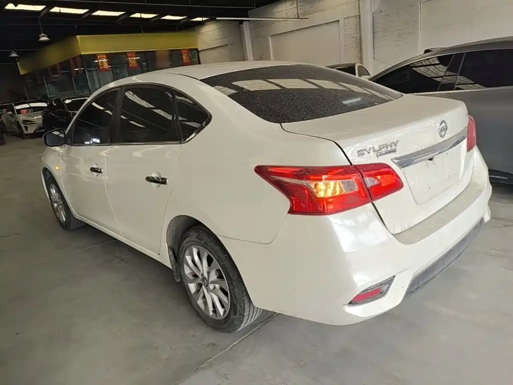 Nissan Sylphy — фото 5