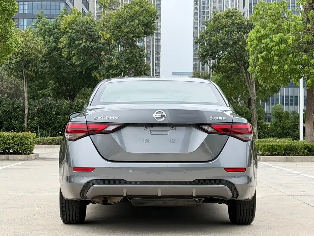 Nissan Sylphy — фото 6