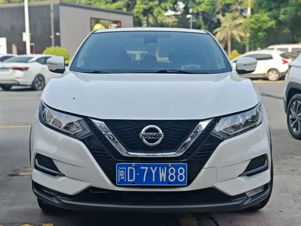 Nissan Qashqai — фото 3