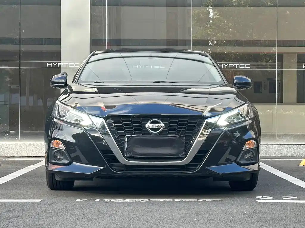 Nissan Teana — фото 3