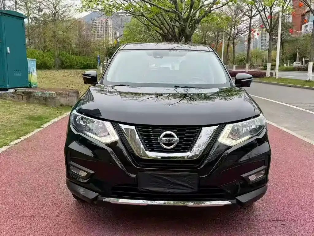 Nissan X-Trail — фото 2