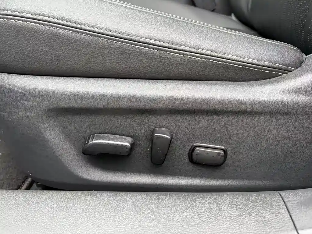 Nissan Teana — фото 10