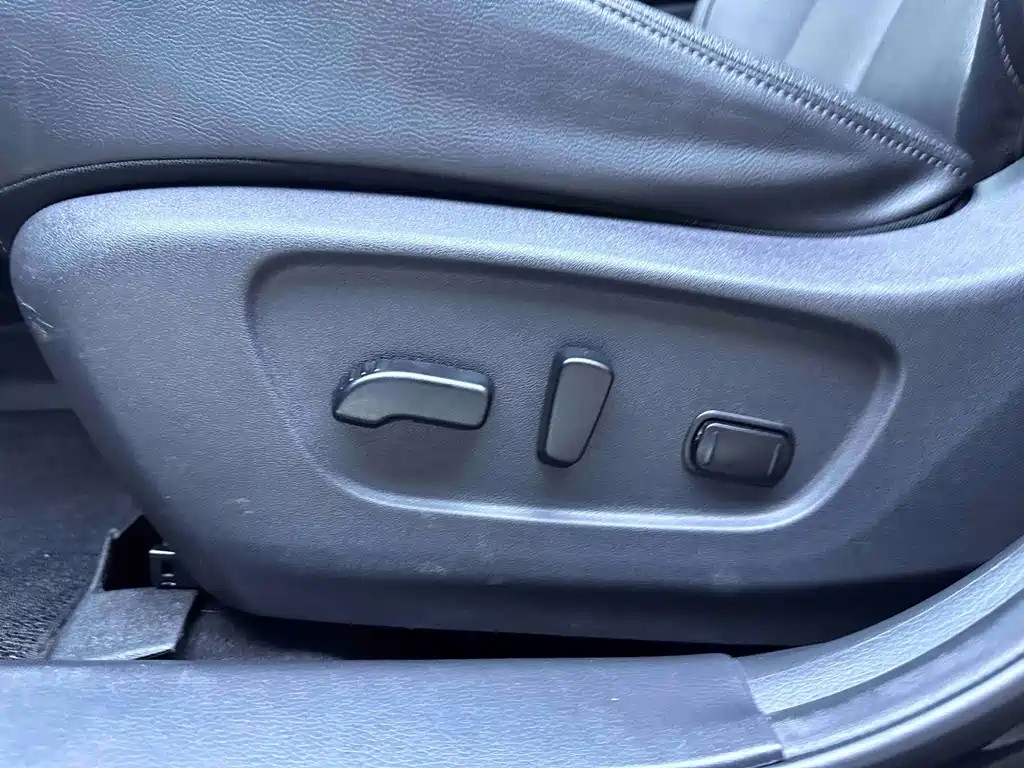 Nissan X-Trail — фото 17