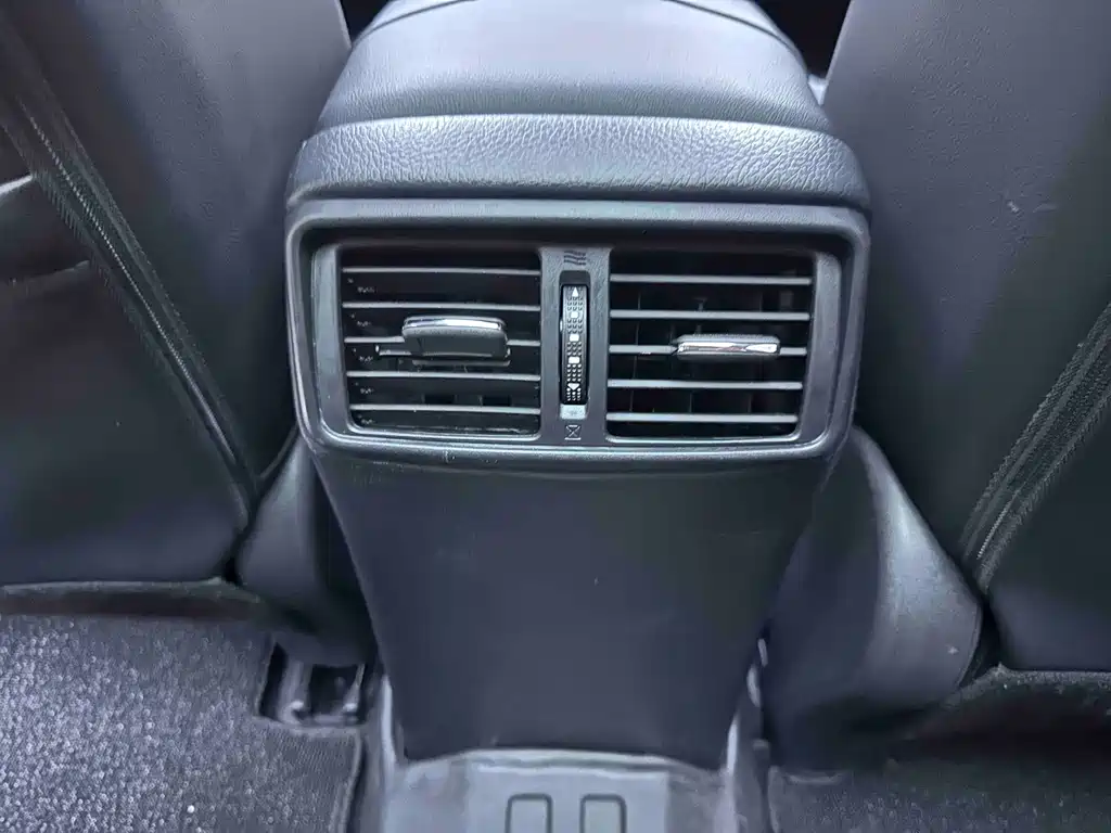 Nissan X-Trail — фото 19