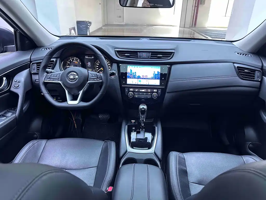 Nissan X-Trail — фото 20