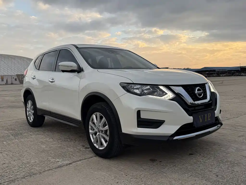 Nissan X-Trail — фото 2