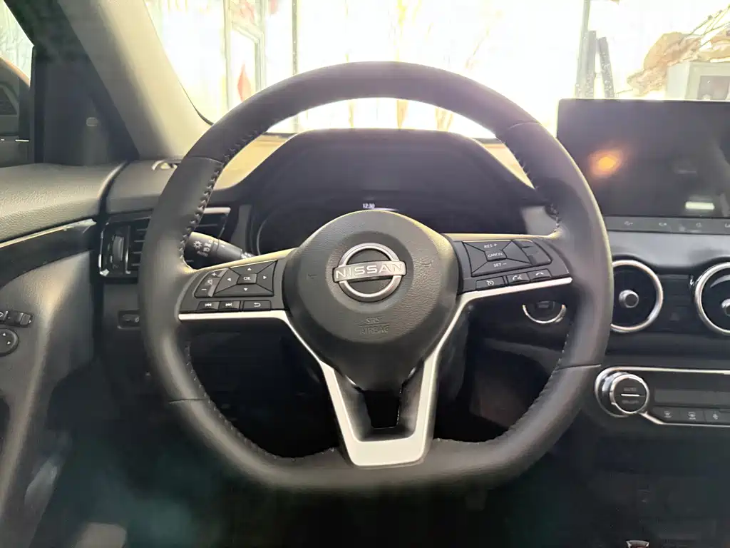 Nissan X-Trail — фото 14