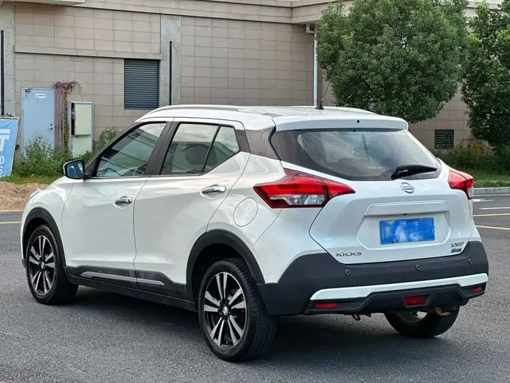 Nissan Kicks — фото 3