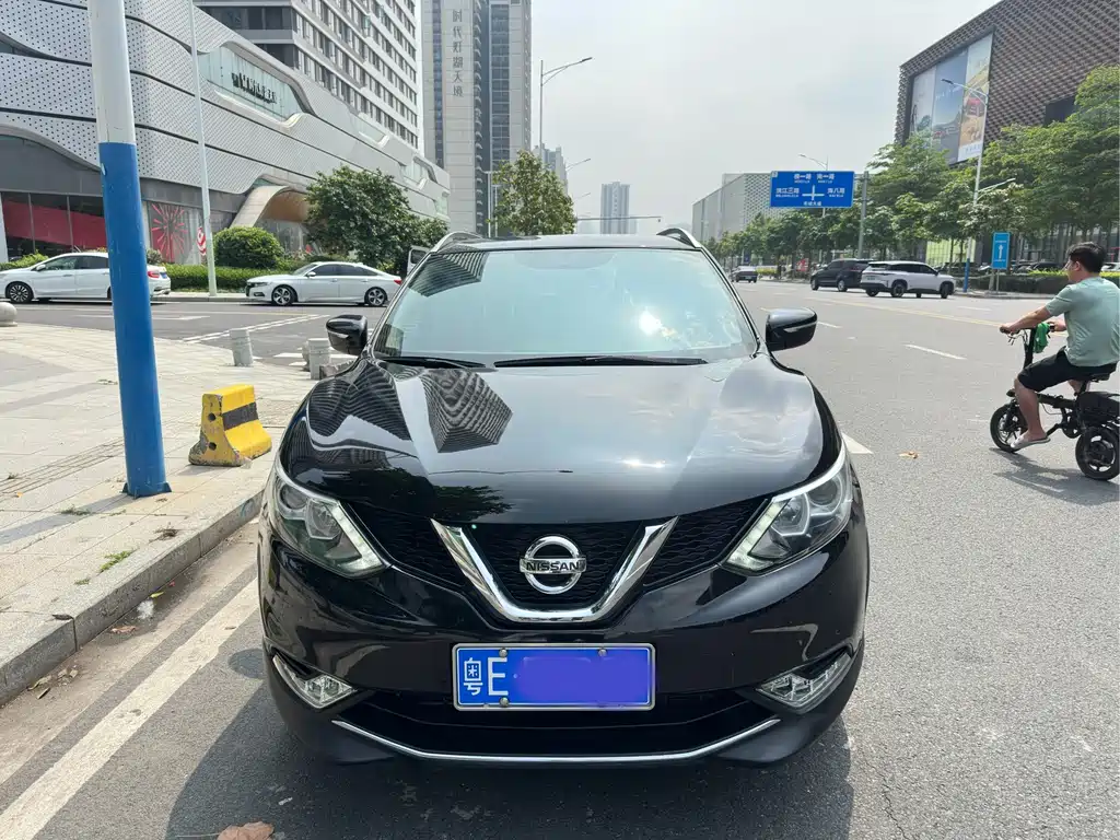 Nissan Qashqai — фото 3
