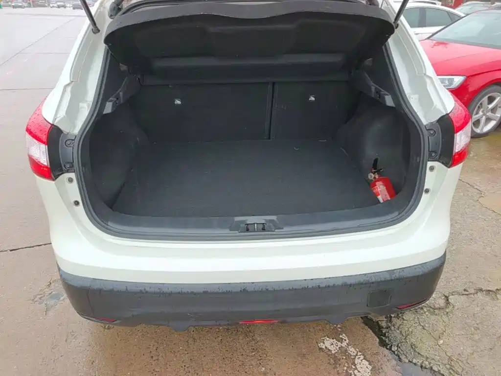 Nissan Qashqai — фото 19