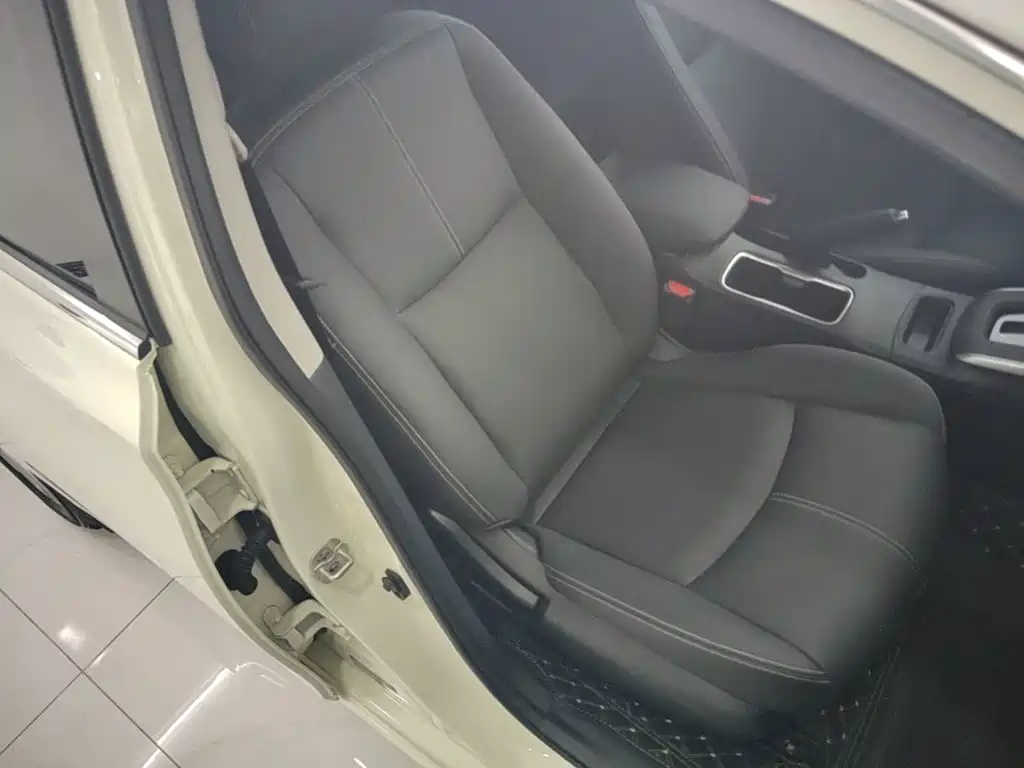 Nissan Sylphy — фото 25