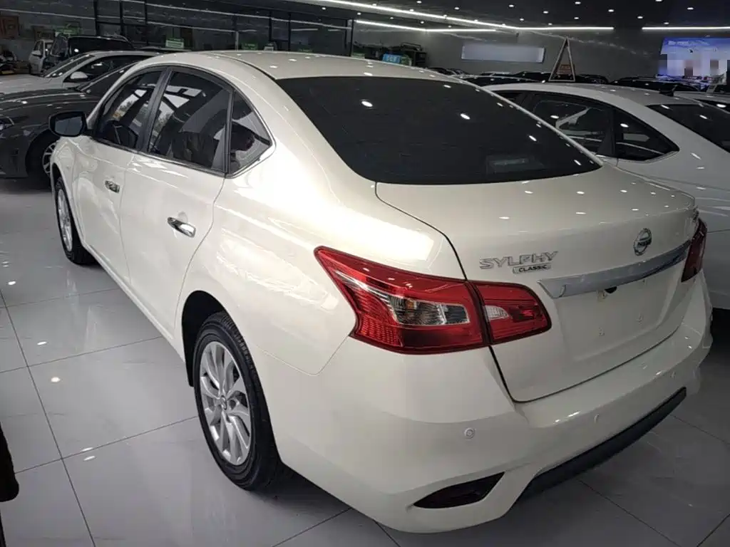 Nissan Sylphy — фото 5