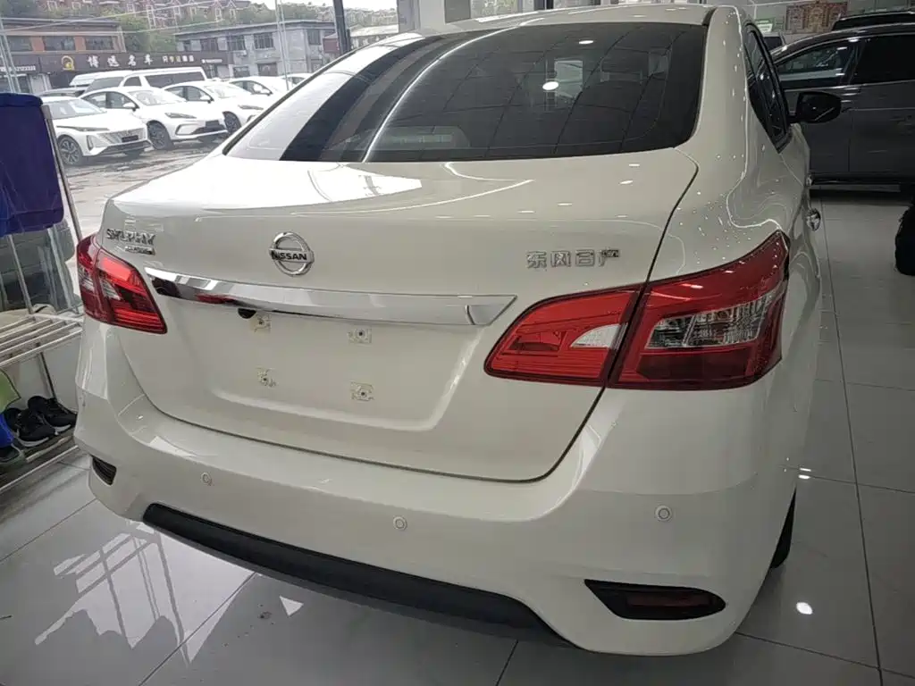 Nissan Sylphy — фото 6
