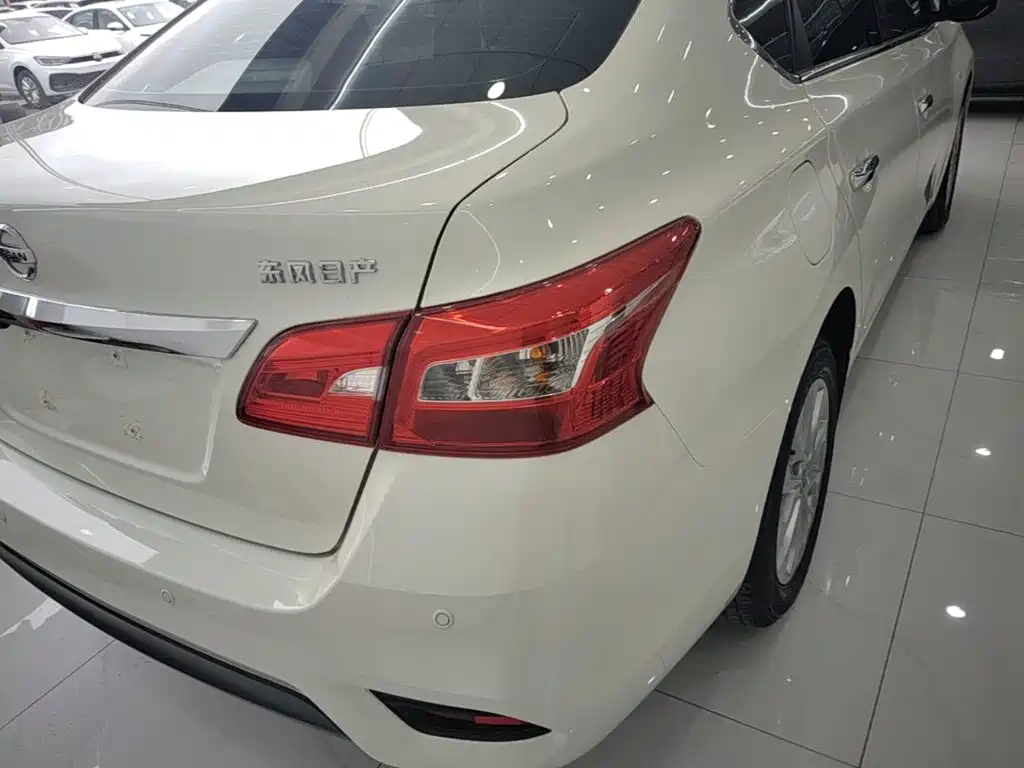 Nissan Sylphy — фото 8