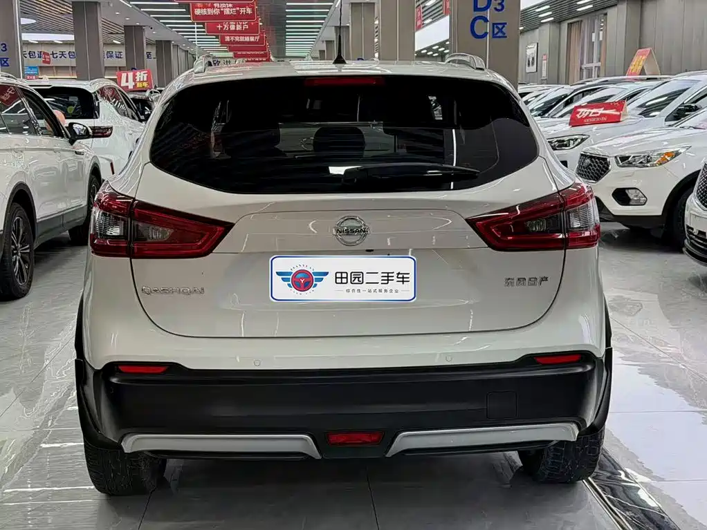 Nissan Qashqai — фото 4