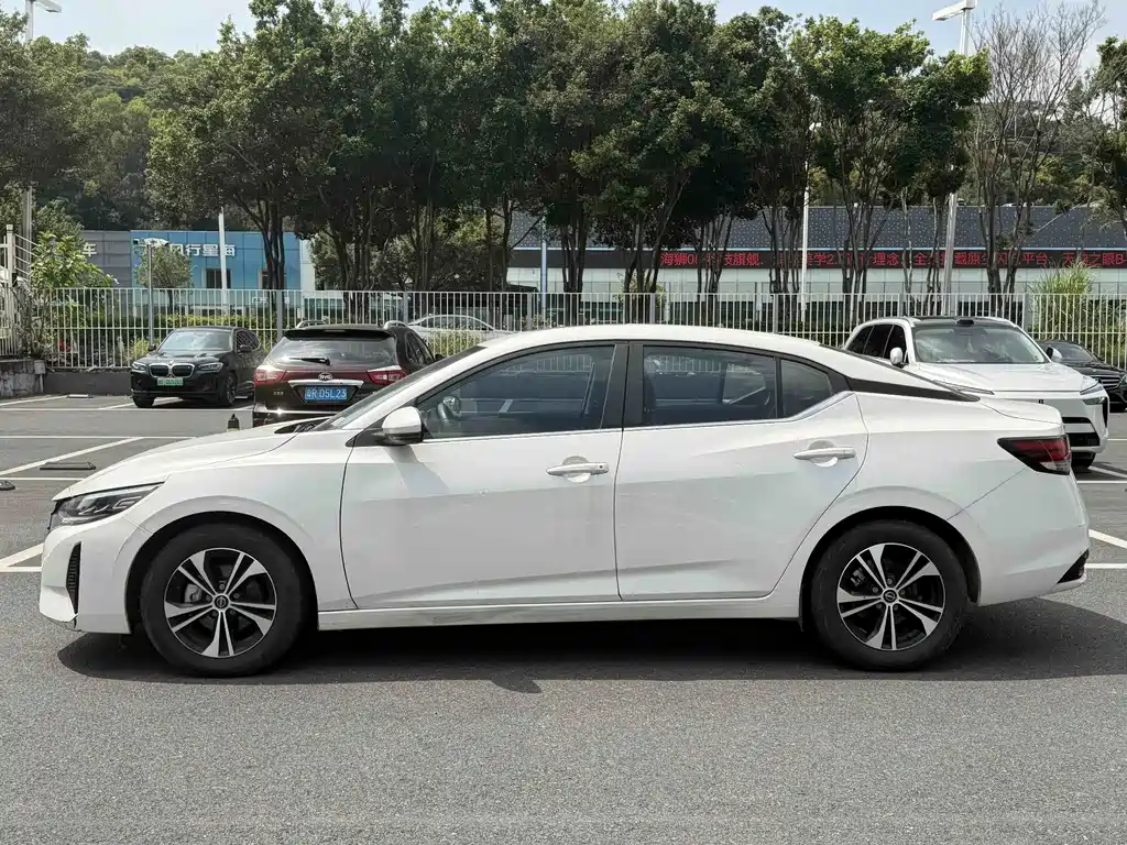 Nissan Sylphy — фото 4