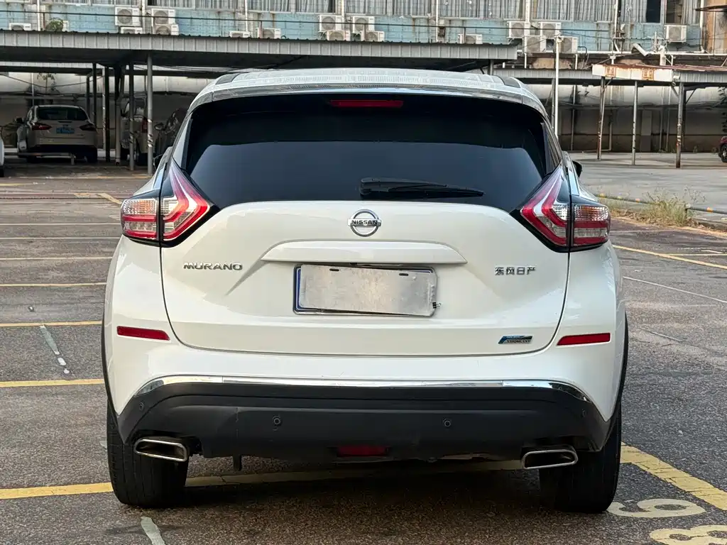 Nissan Murano — фото 8