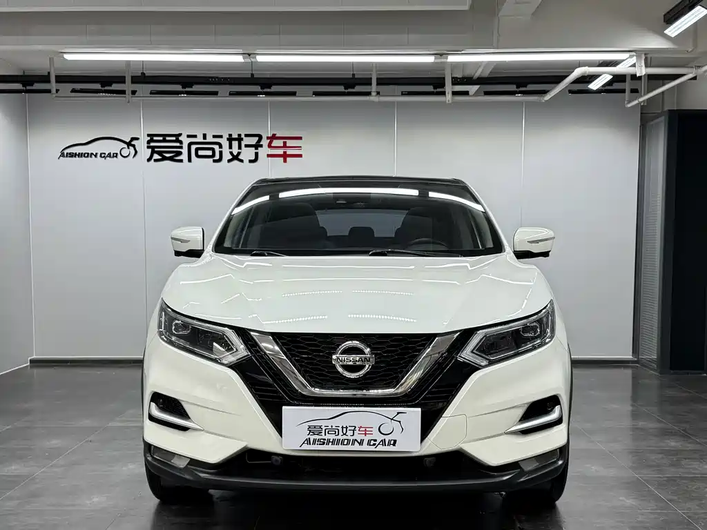 Nissan Qashqai — фото 2