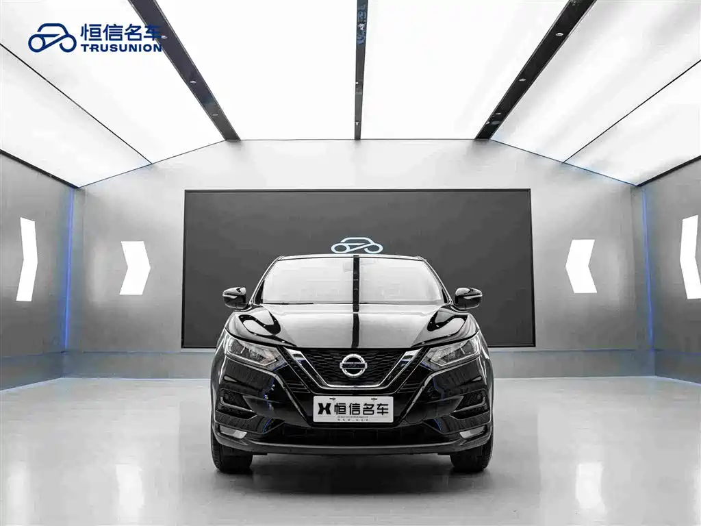 Nissan Qashqai — фото 2