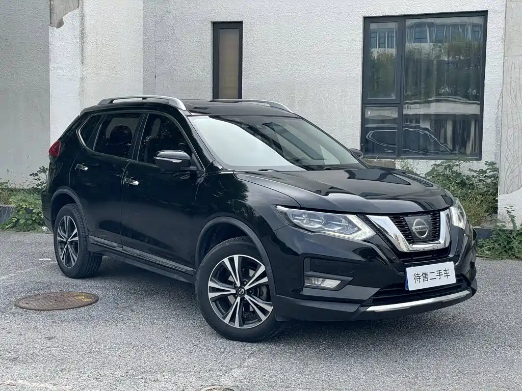 Nissan X-Trail — фото 2