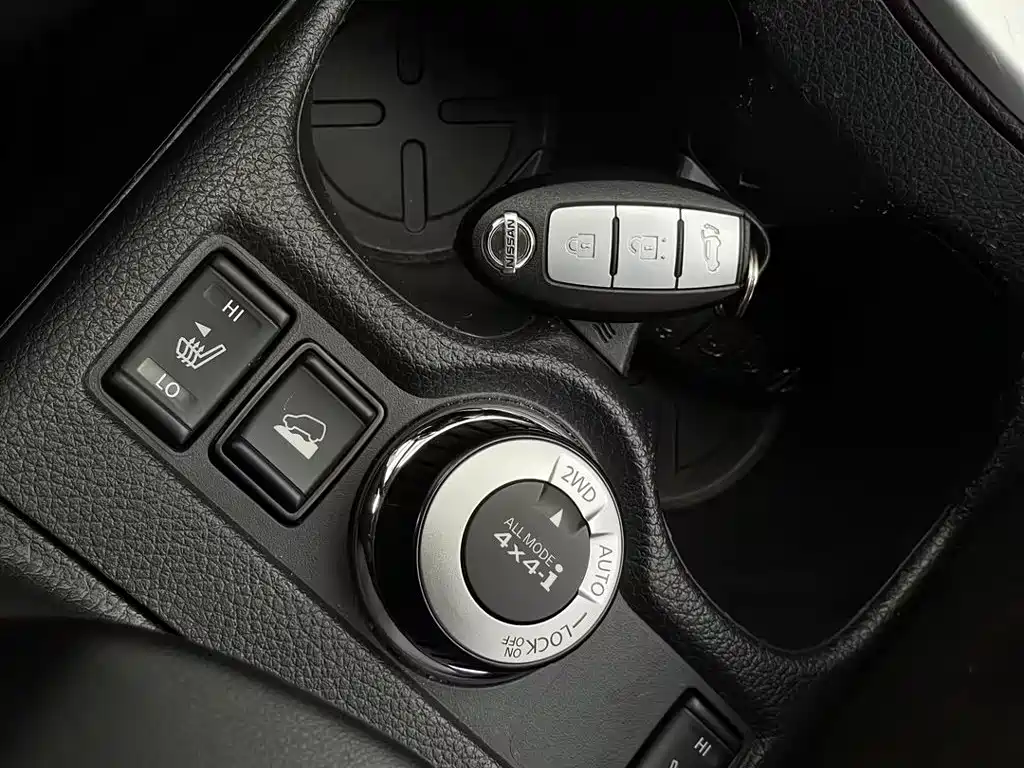 Nissan X-Trail — фото 11