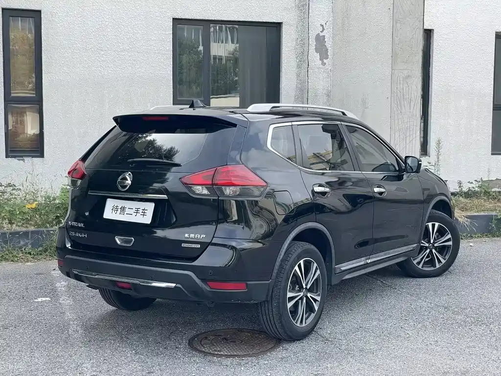 Nissan X-Trail — фото 3