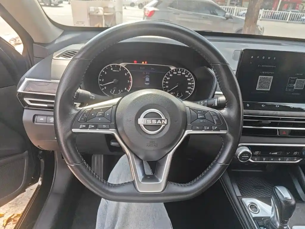 Nissan Teana — фото 11