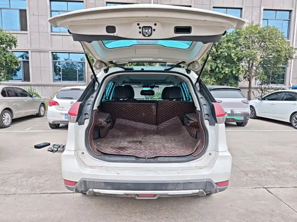 Nissan X-Trail — фото 19