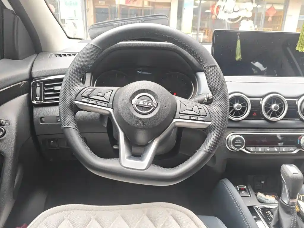 Nissan Qashqai — фото 11