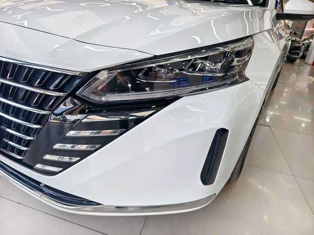 Nissan Teana — фото 10