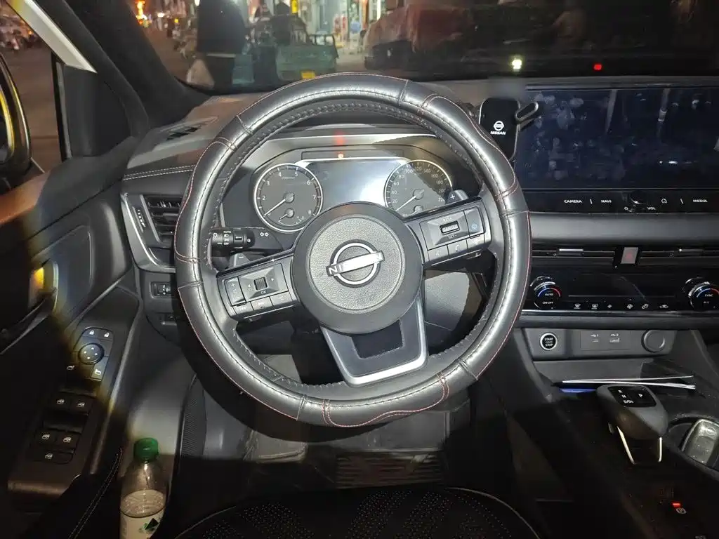 Nissan Qashqai — фото 11