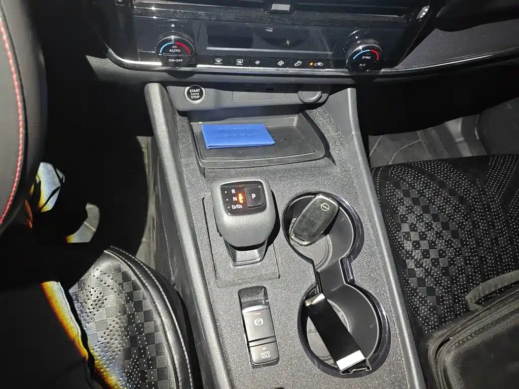 Nissan Qashqai — фото 15