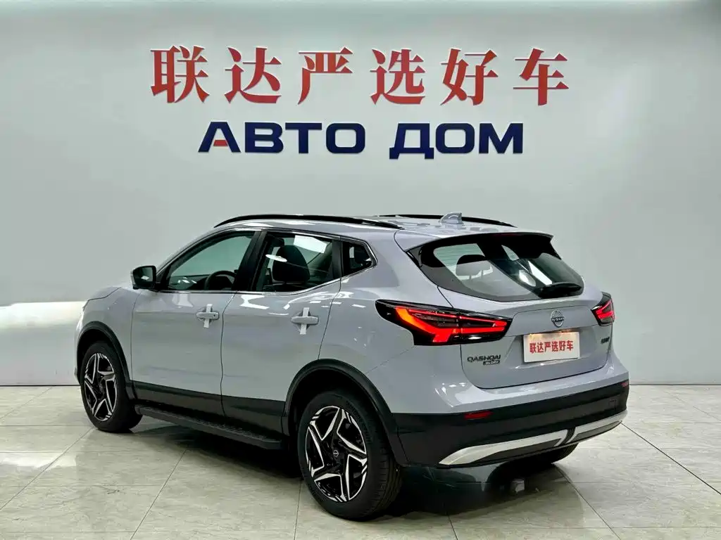 Nissan Qashqai — фото 4