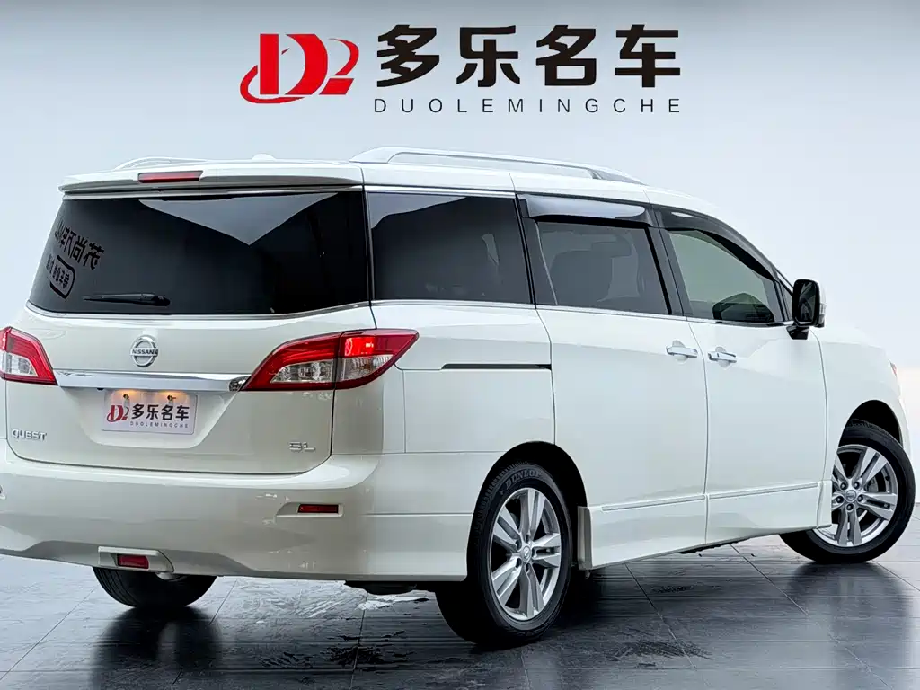 Nissan Quest — фото 4