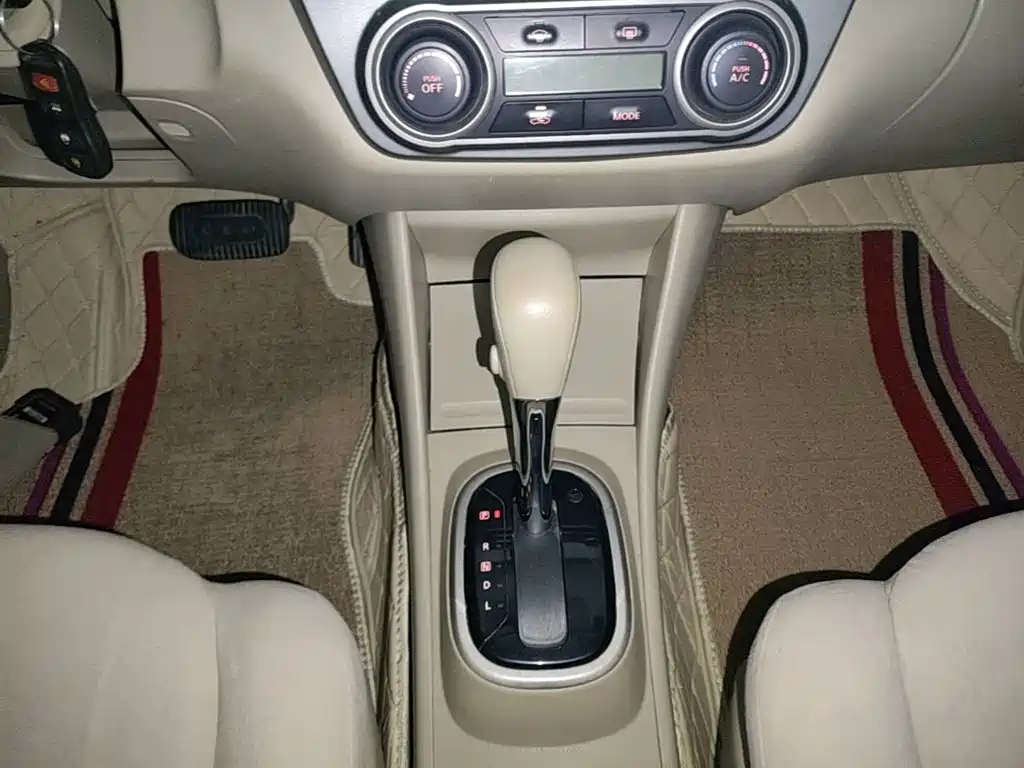 Nissan Sylphy — фото 14