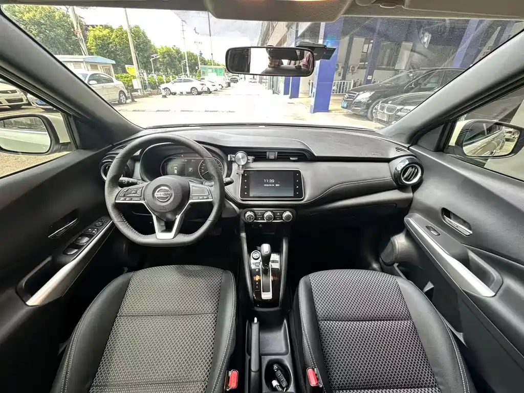 Nissan Kicks — фото 7