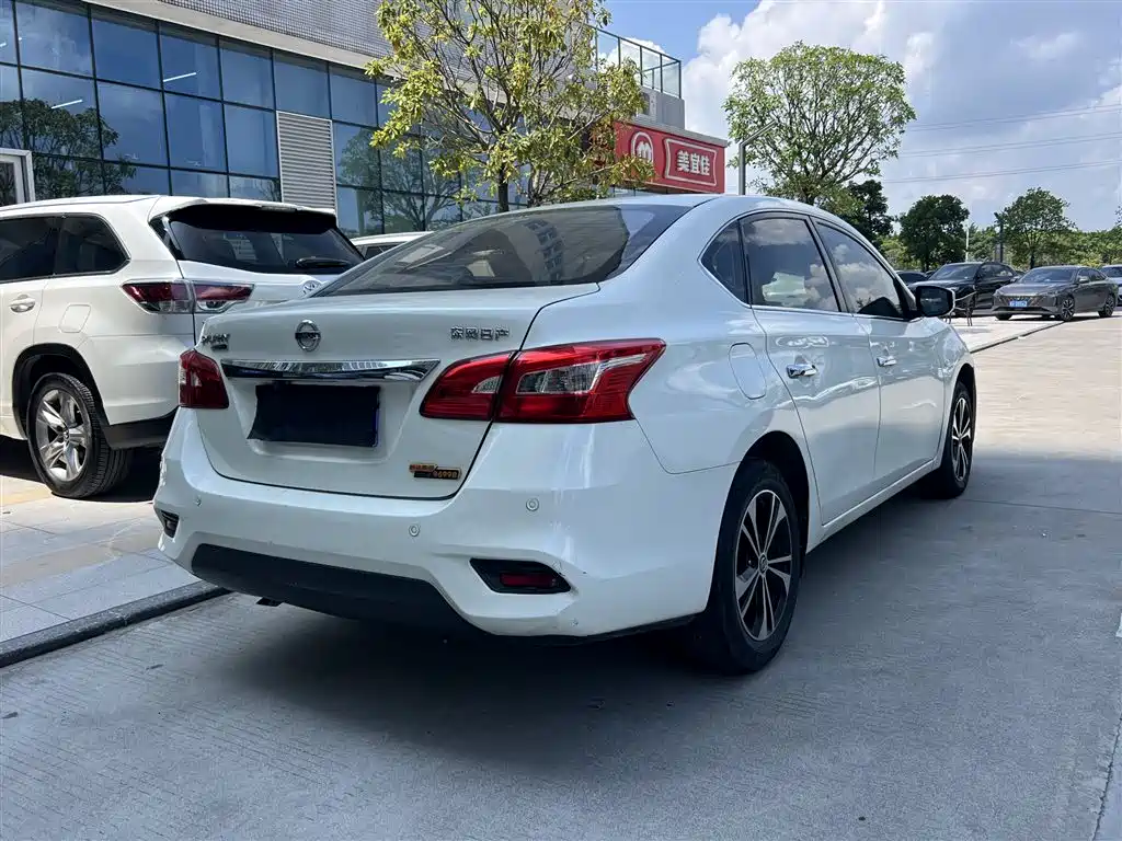 Nissan Sylphy — фото 9