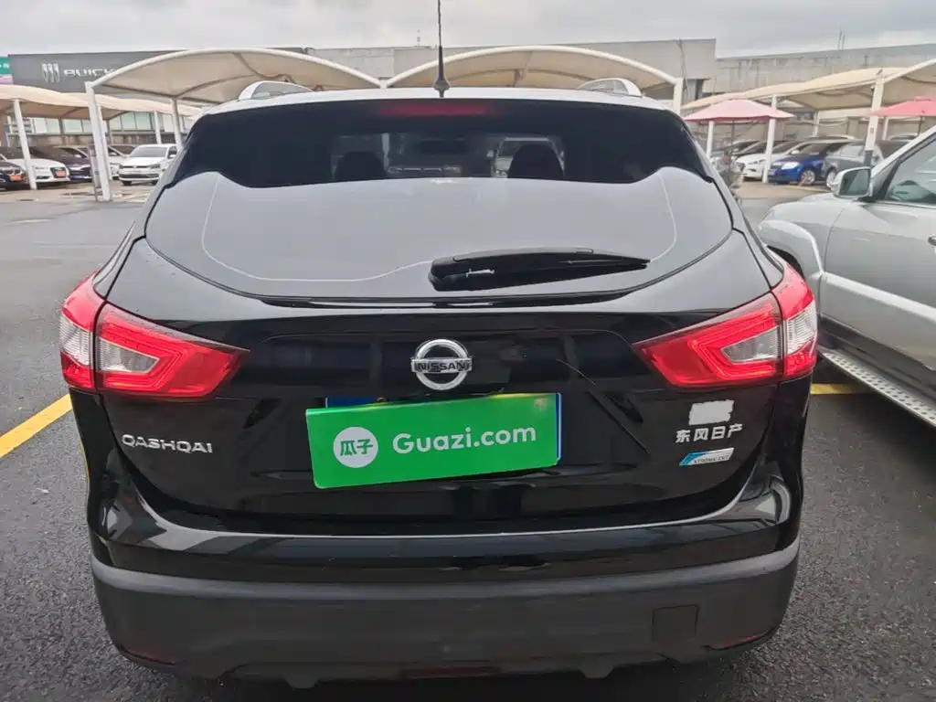 Nissan Qashqai — фото 6