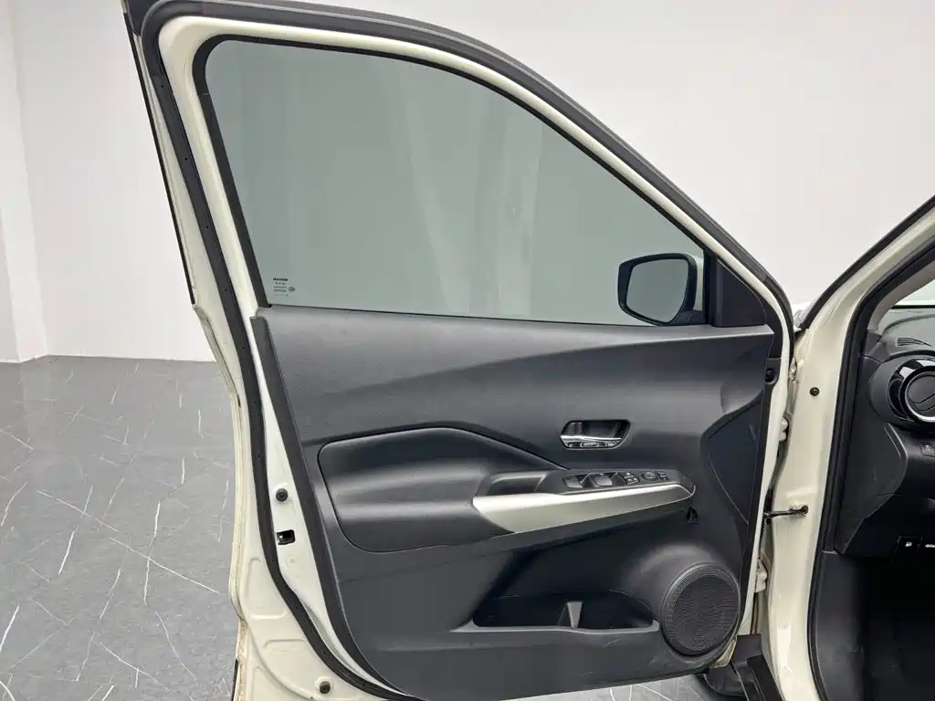 Nissan Kicks — фото 11