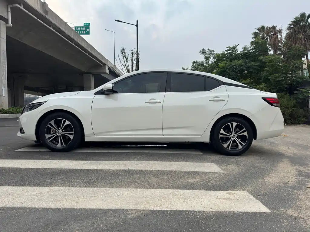 Nissan Sylphy — фото 8