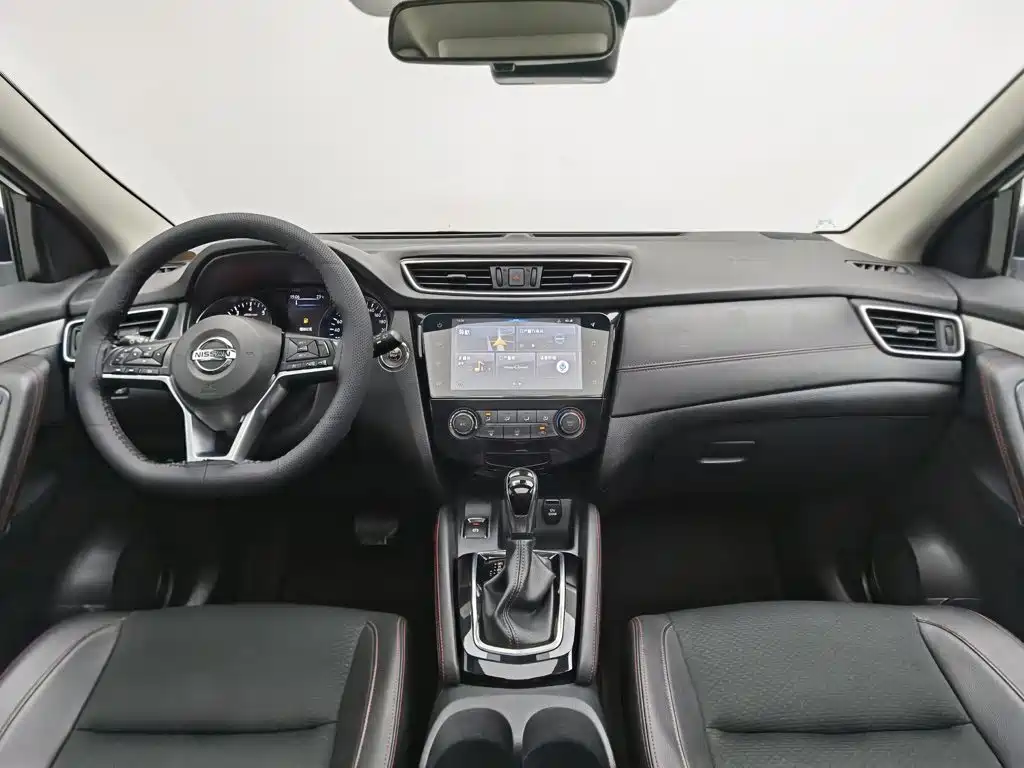 Nissan Qashqai — фото 5