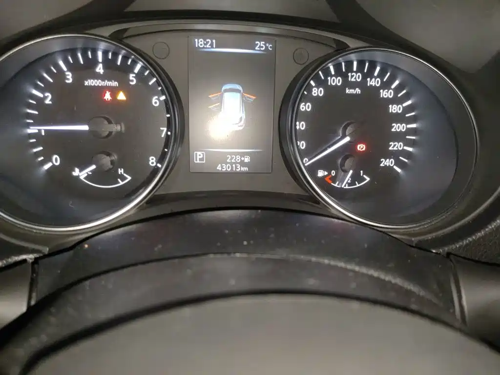 Nissan Qashqai — фото 13