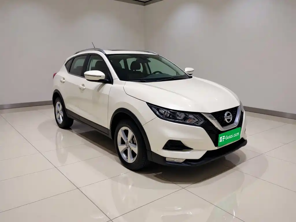 Nissan Qashqai — фото 3