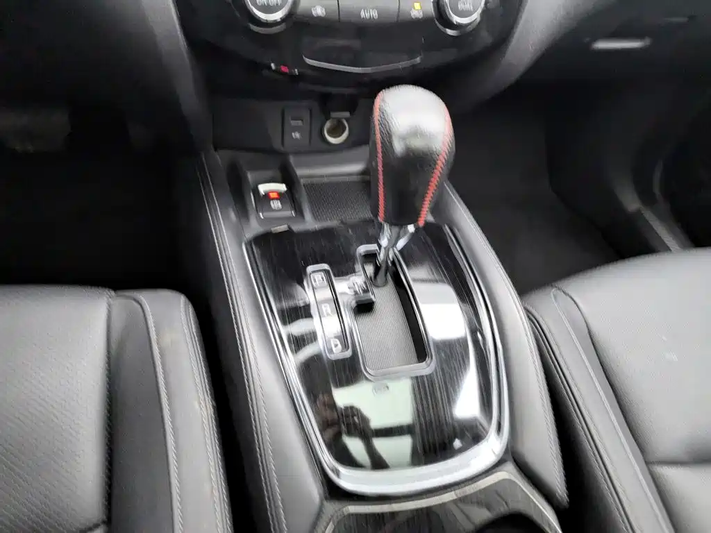 Nissan X-Trail — фото 13