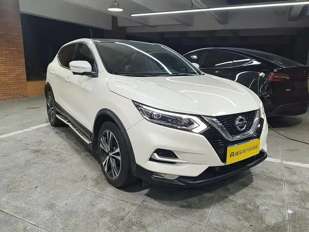 Nissan Qashqai — фото 6