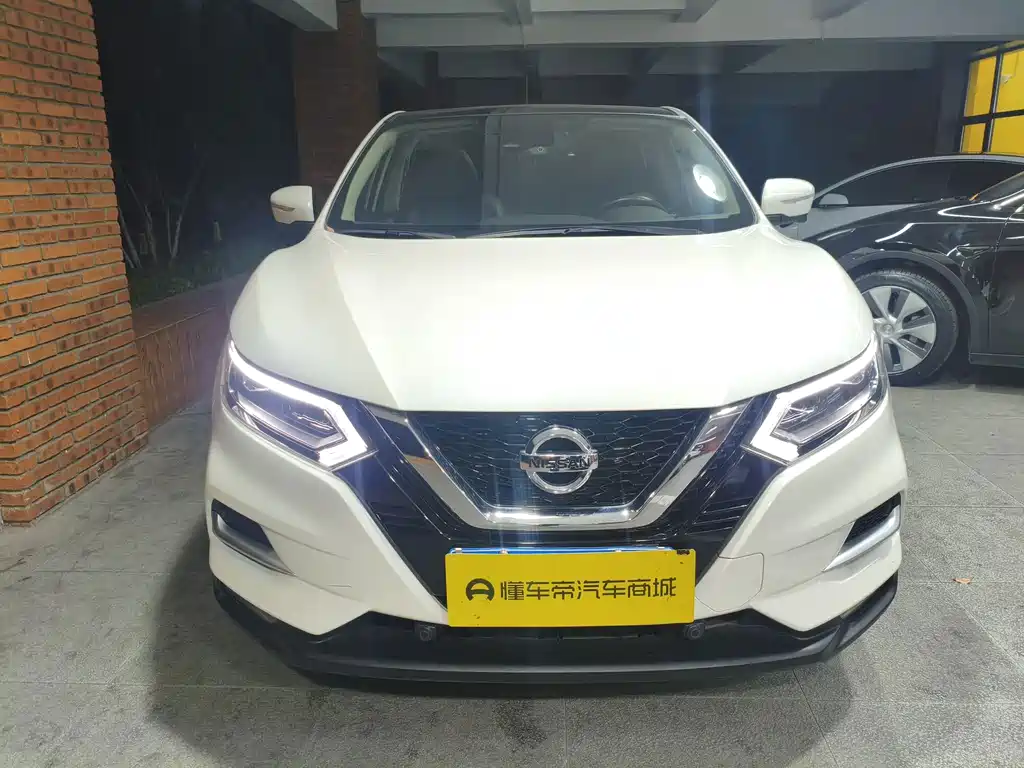 Nissan Qashqai — фото 7
